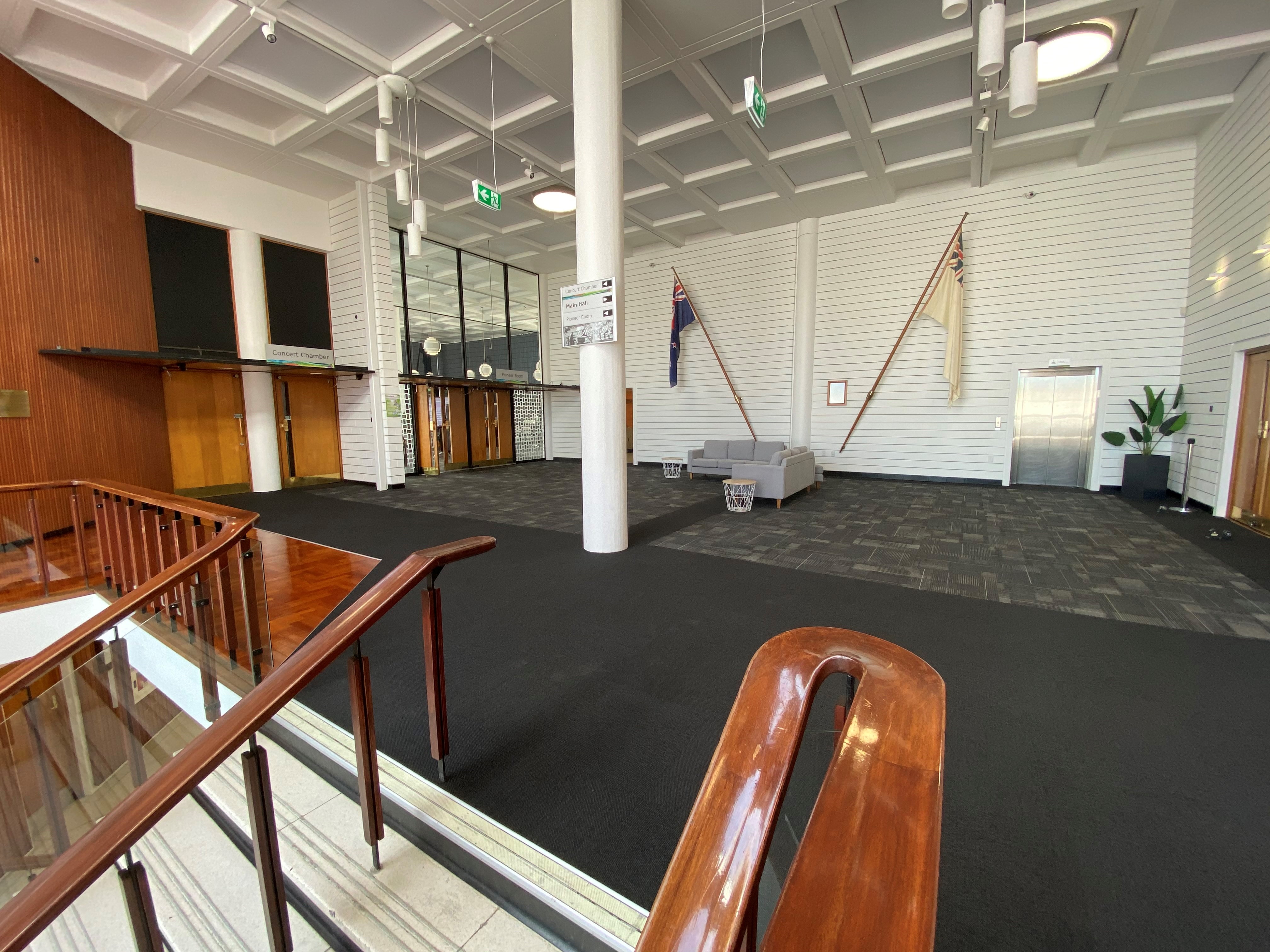 Upstairs Foyer